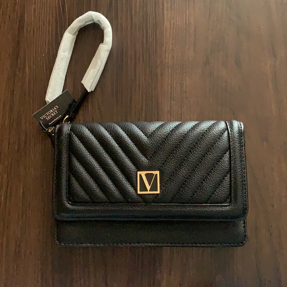 Victoria’s Secret wristlet wallet
